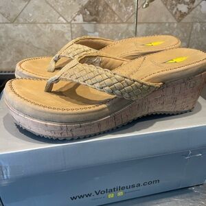 New Volatile Tan Wedge Sandals